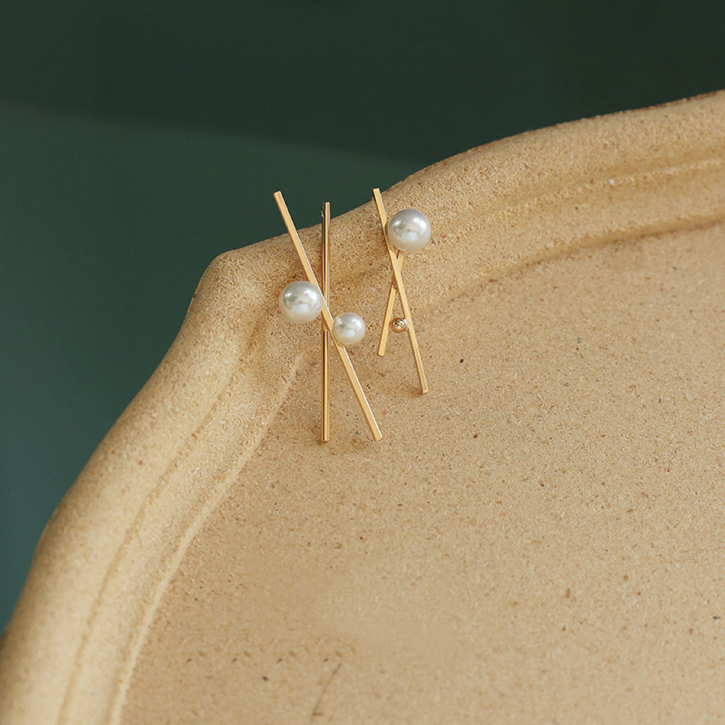 X Pearl Earrings - Modingo Modingo