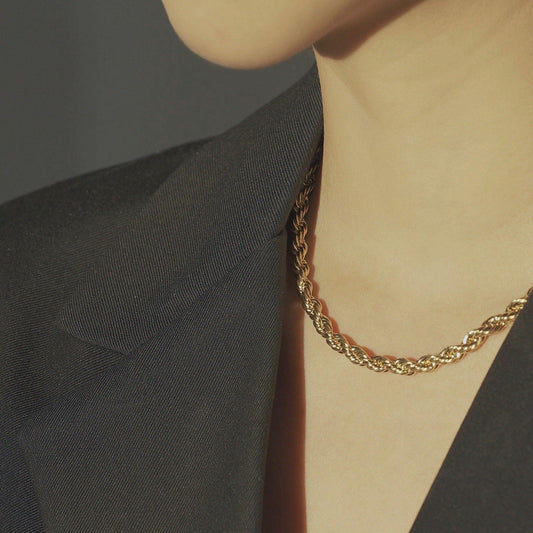 Twist gold necklace - Modingo Modingo