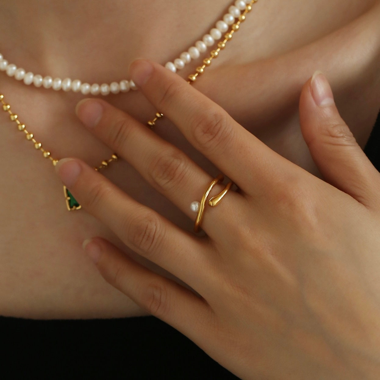 Simple Line Pearl Ring