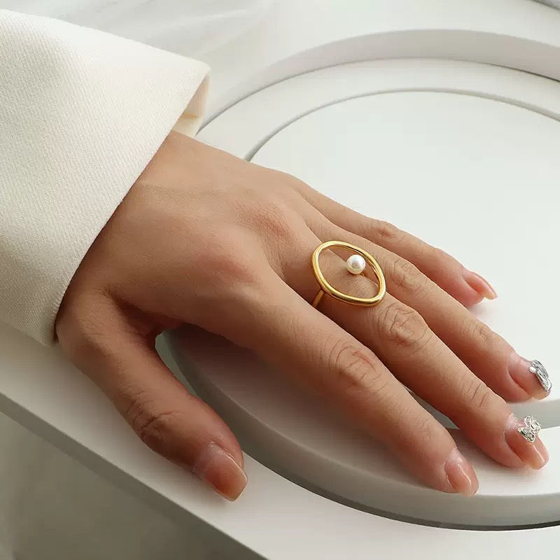 Orbit Pearl Ring