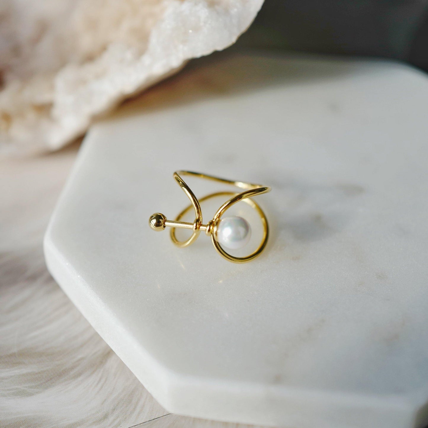 Line Design Pearl Open Ring - Modingo Modingo