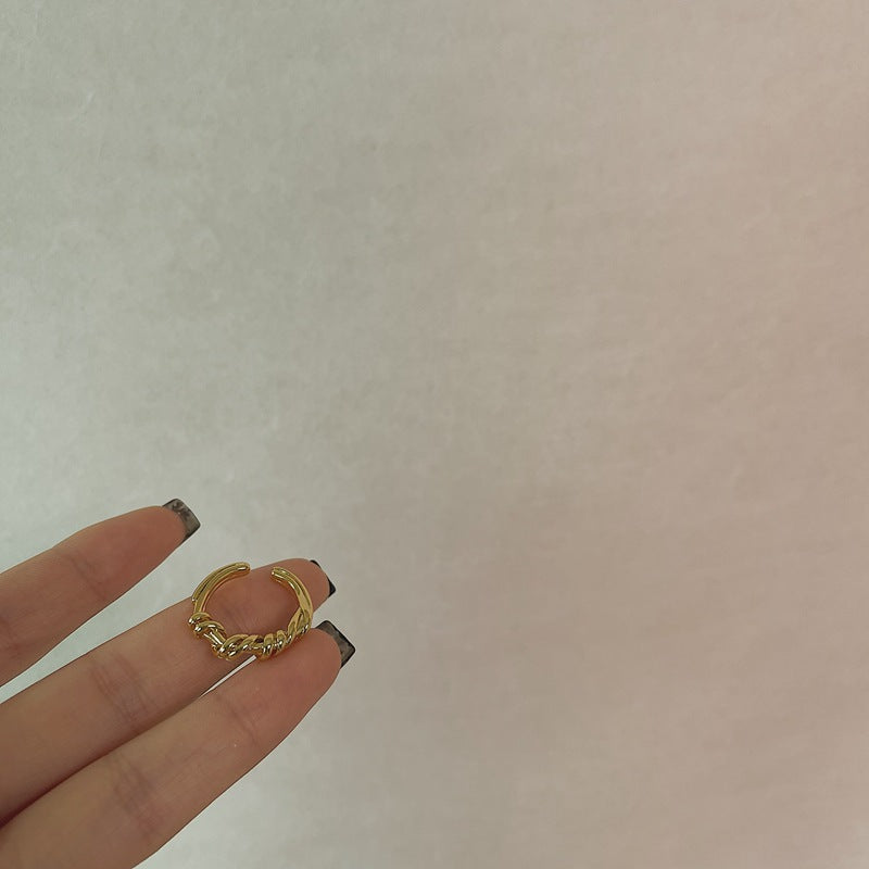 French Vintage Style Knotted Ring - Modingo Modingo