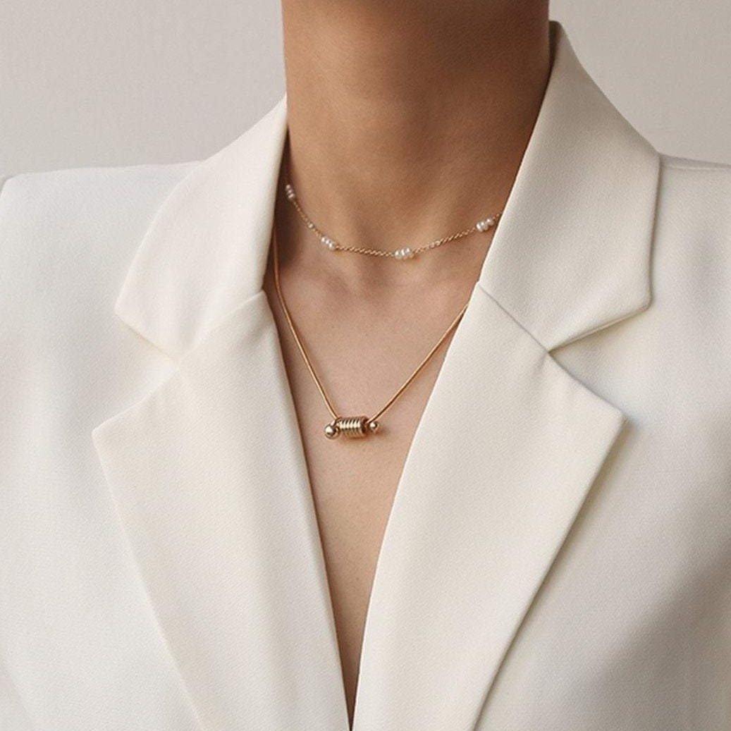 Spiral Pendant Necklace - Modingo Modingo