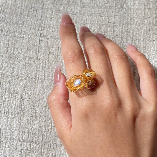 Three Flowers Open Ring - Modingo Modingo