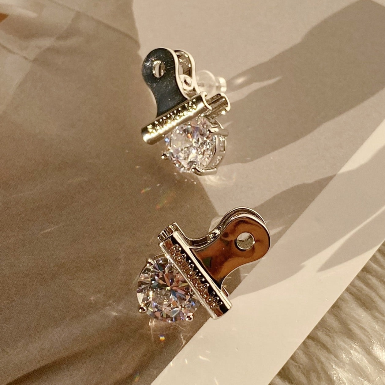 Clip Shape Zircon Earrings - Modingo Modingo