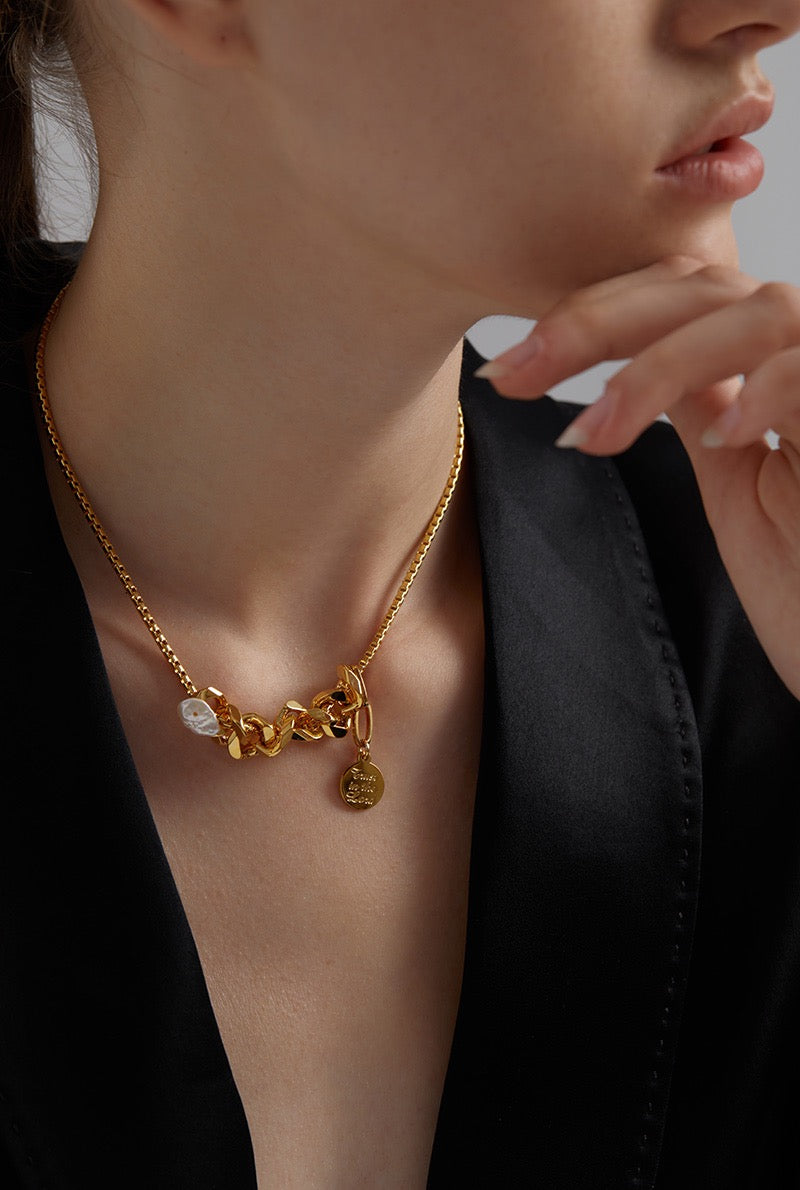 Baroque Pearl Choker - Modingo Modingo