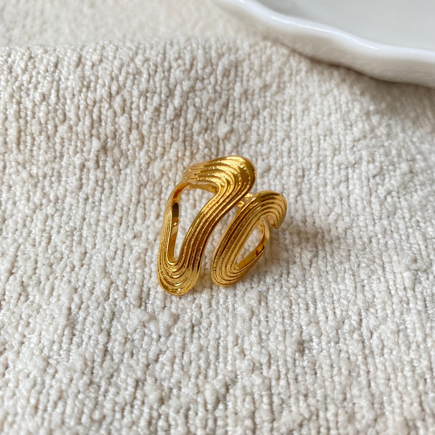 Line Design Gold Open Ring - Modingo Modingo