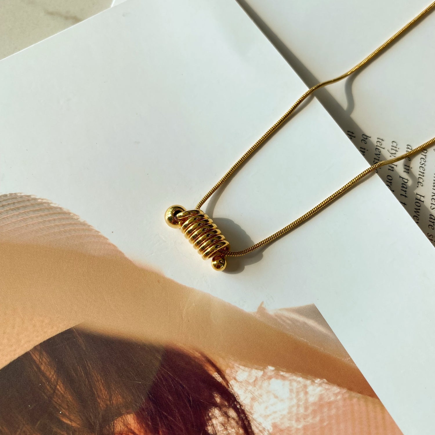 Spiral Pendant Necklace - Modingo Modingo