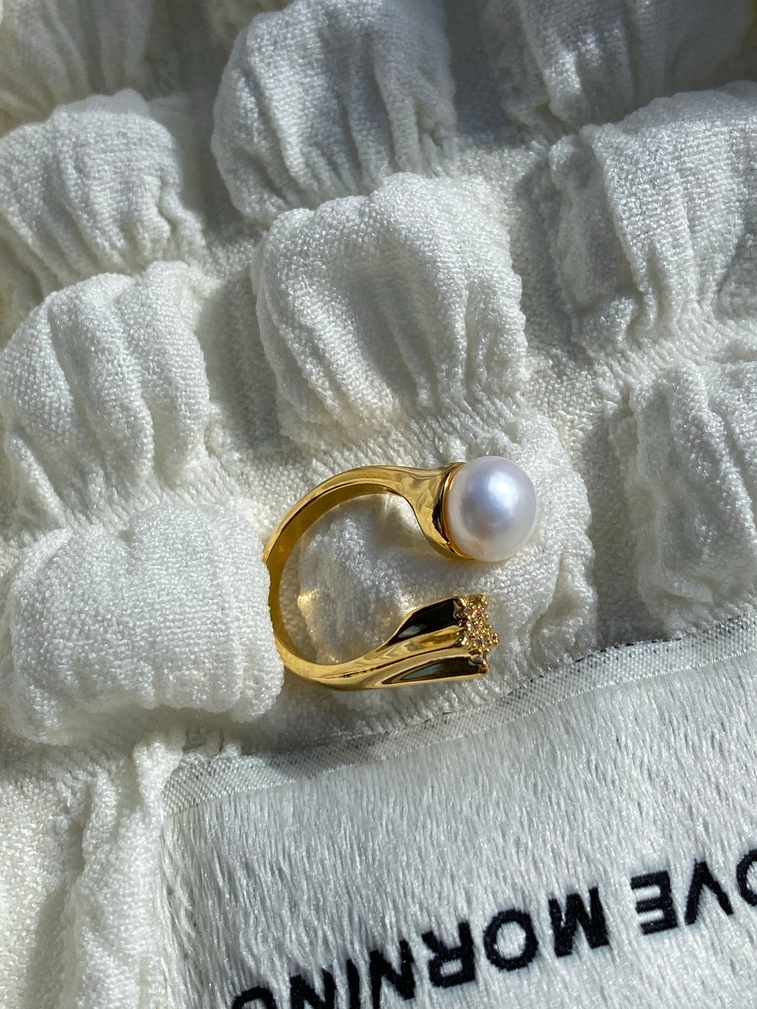 Pearl with Star Open Ring - Modingo Modingo