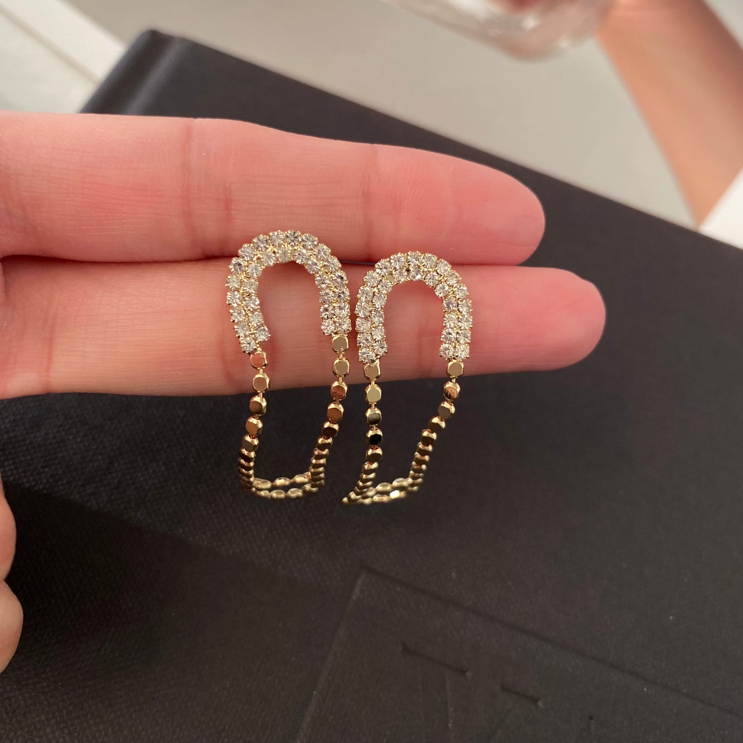 Moria Geometric Chain Earrings - Modingo Modingo