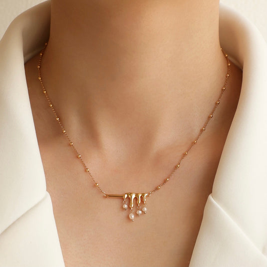 Irregular Pearl Pendant Necklace - Modingo Modingo