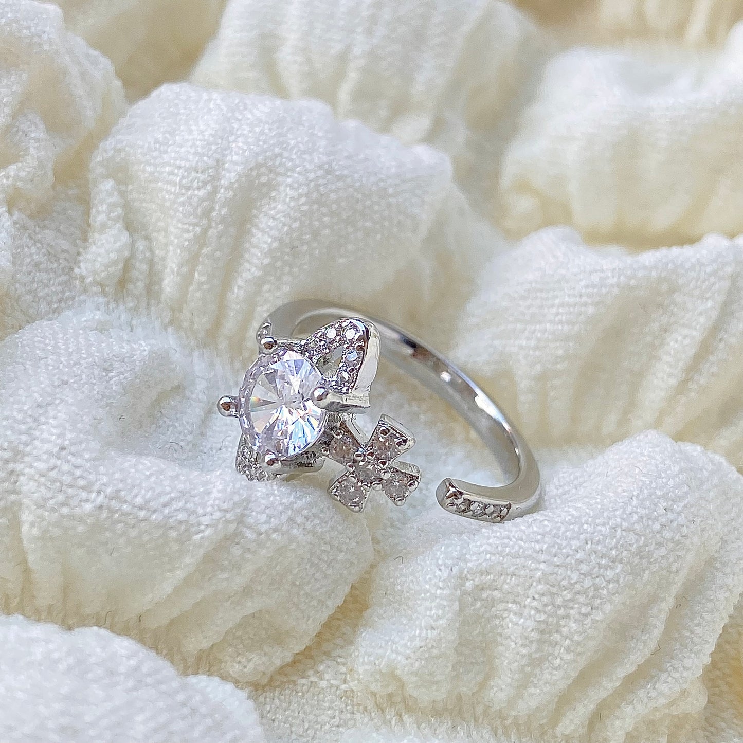 Shiny Zircon Silver Open Ring - Modingo Modingo