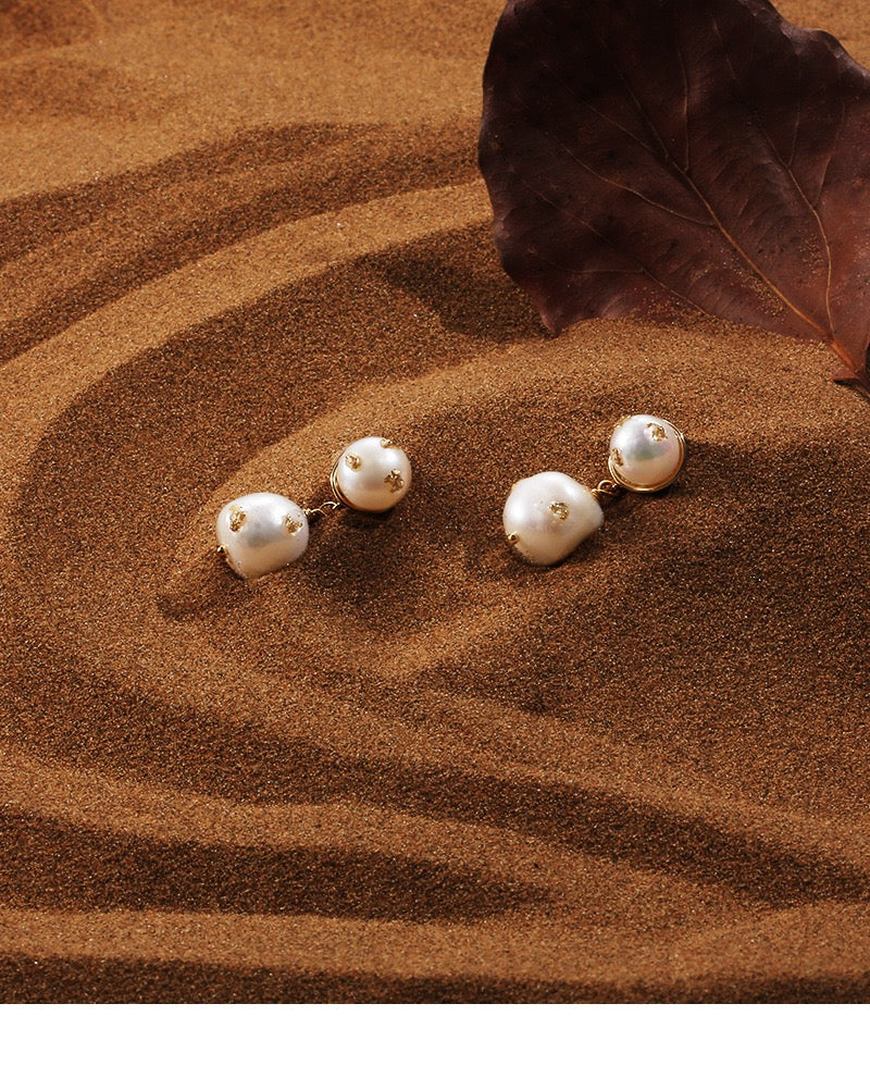 French Elegant Baroque Pearl Earring - Modingo Modingo