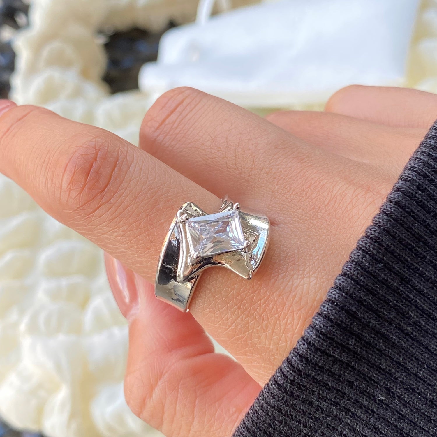 Square Zircon Silver Open Ring - Modingo Modingo