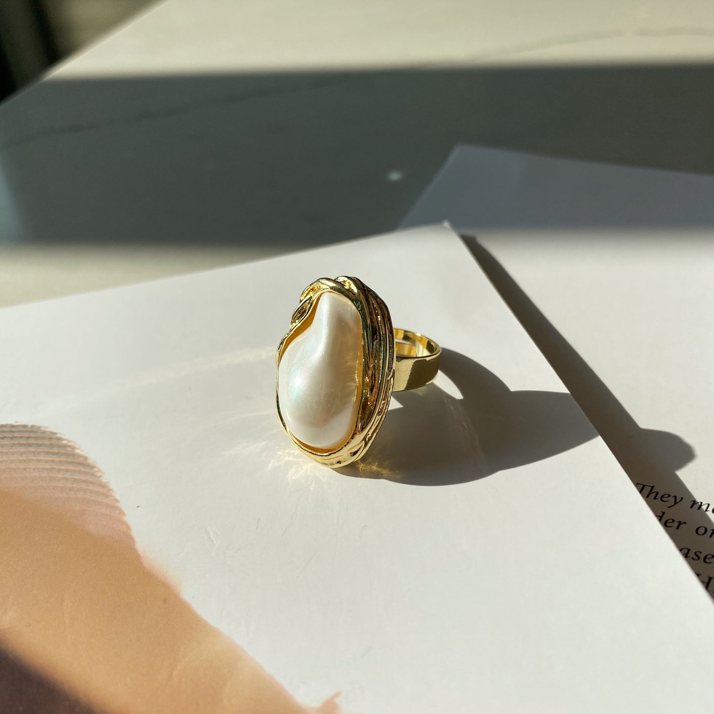 Large Irregular Baroque Pearl Open Ring - Modingo Modingo