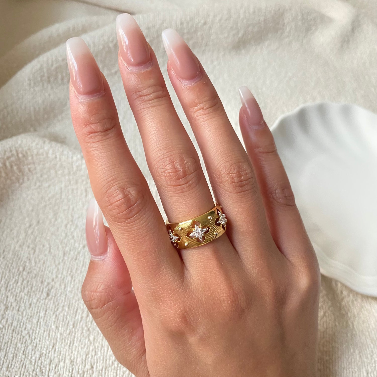 Stars Statement Open Ring - Modingo Modingo