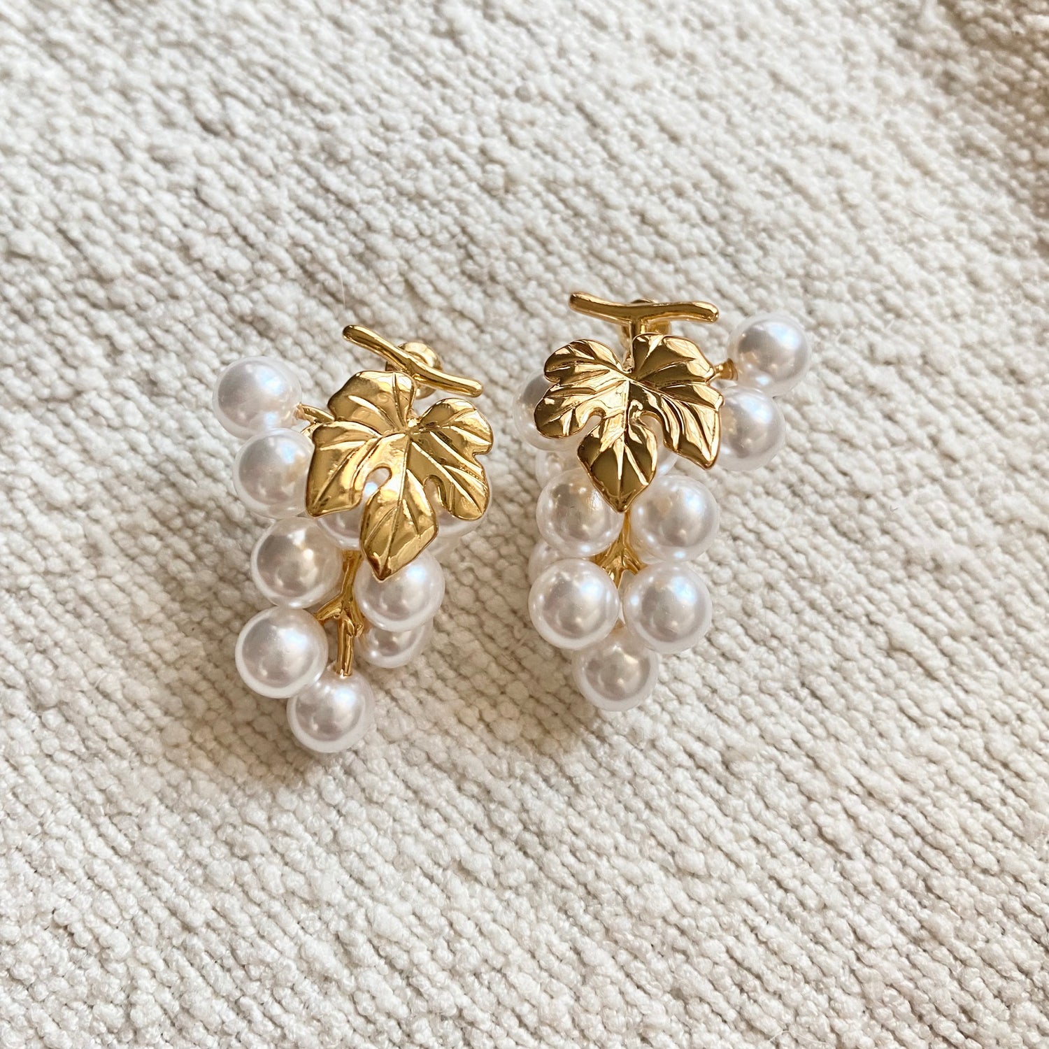 Grapefruit Pearl Earrings - Modingo Modingo