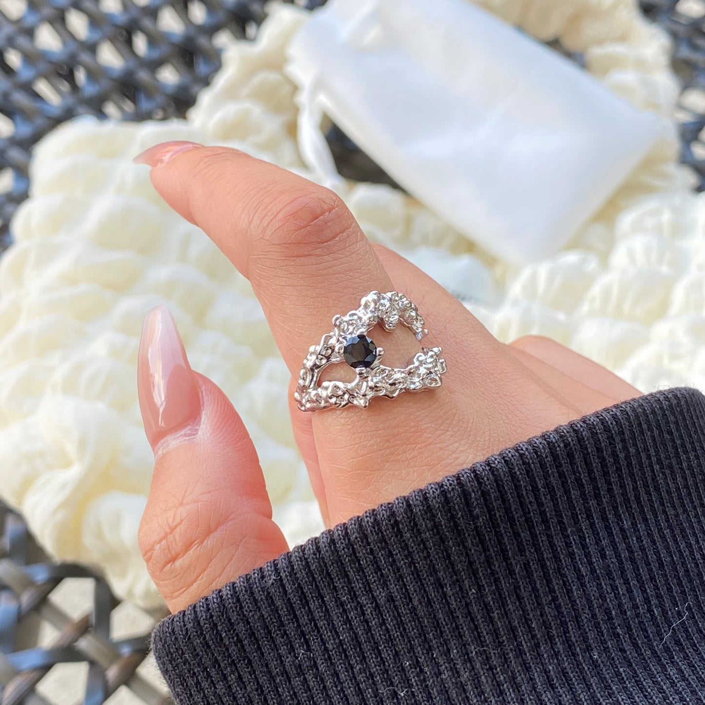 Black Zircon Lava Ring - Modingo Modingo