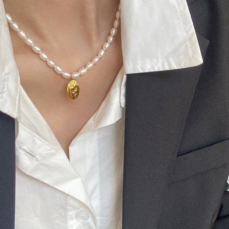 Rose Pearl Necklace - Modingo Modingo