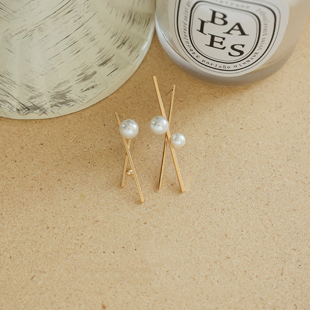 X Pearl Earrings - Modingo Modingo
