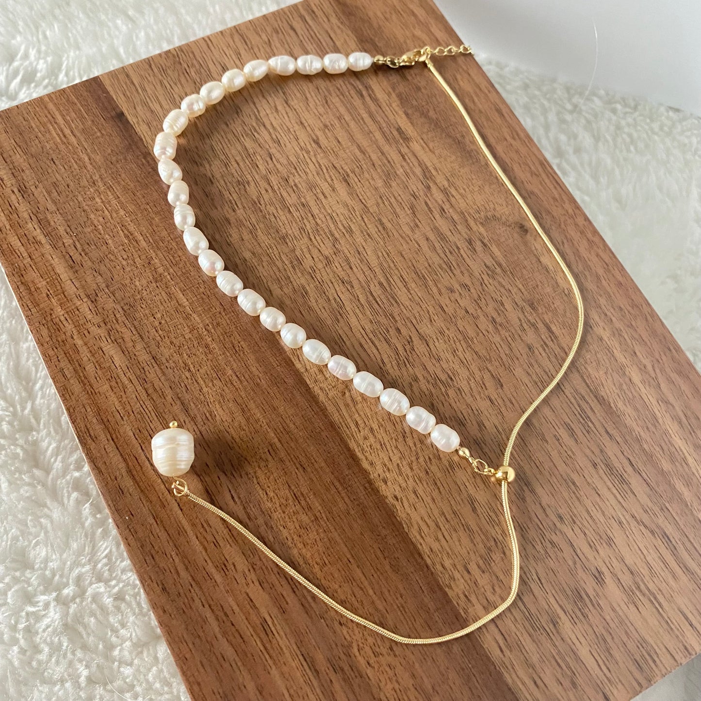 Mia Gold Pearl Long Necklace - Modingo Modingo