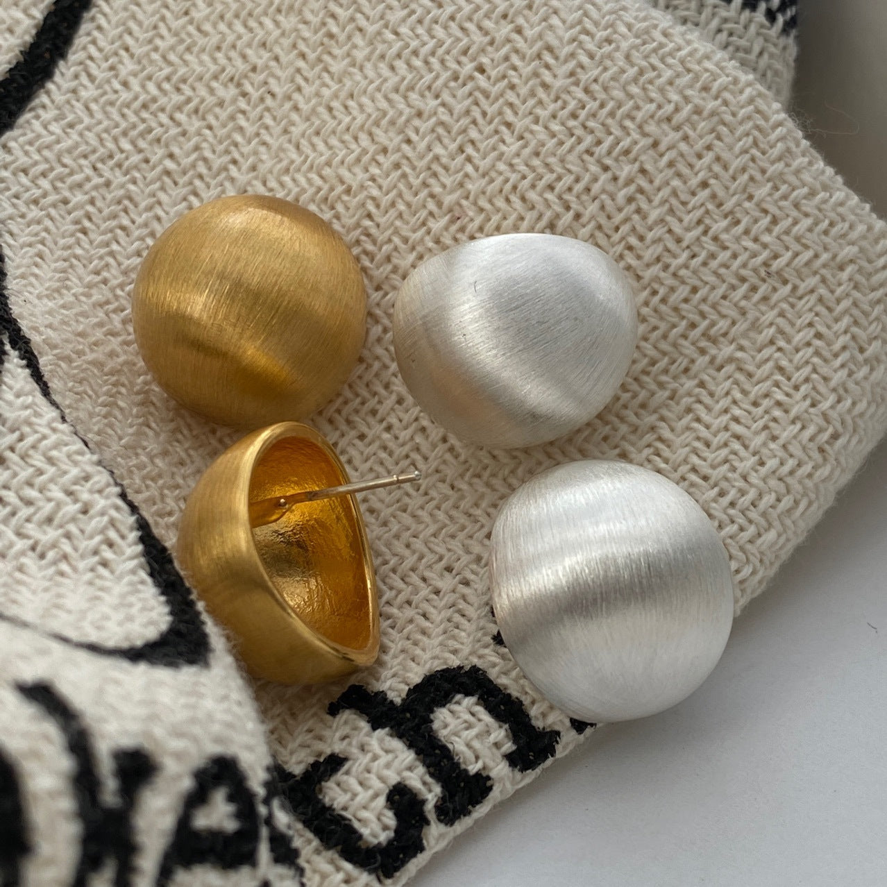 Frosted Textured Ball Earrings - Modingo Modingo